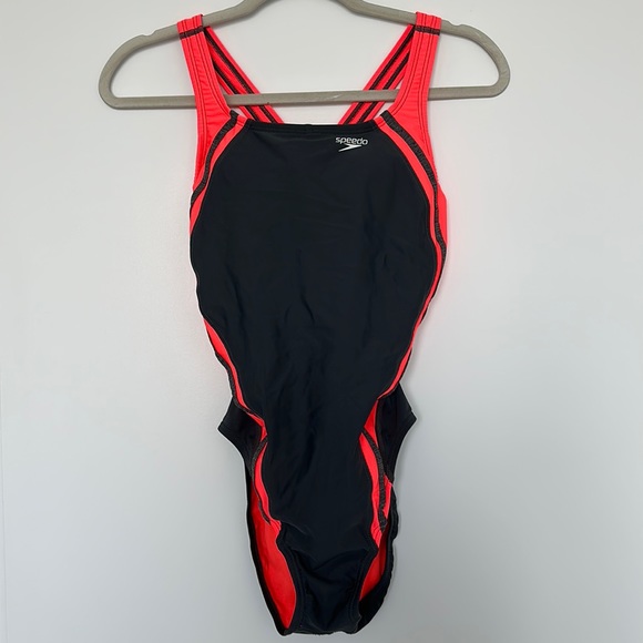 Speedo PowerFLEX Eco WITH Hydrobra Swimsuit One Piece - Picture 3 of 5
